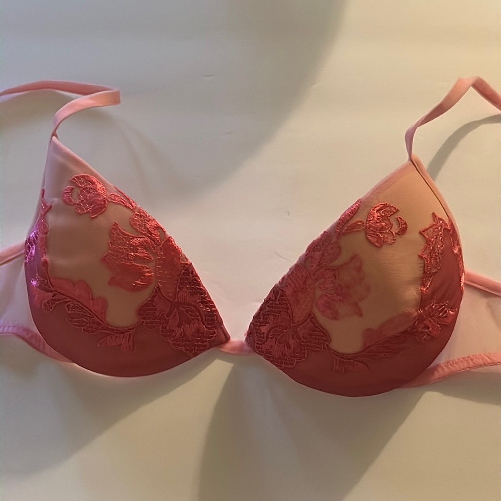 La Perla underwire lace, embroidered bra size 36